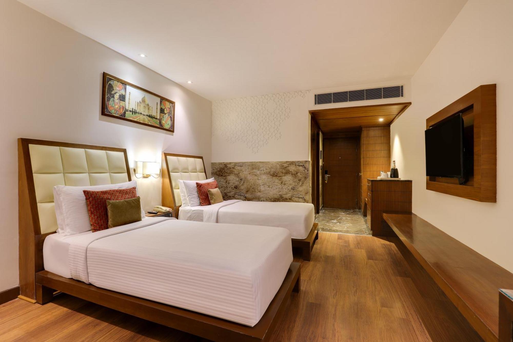 Superior Twin Room,1653549803:JPEG